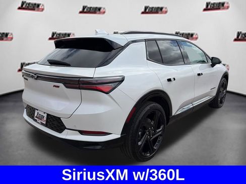 Used 2024 Chevrolet Equinox EV RS FWD image 5