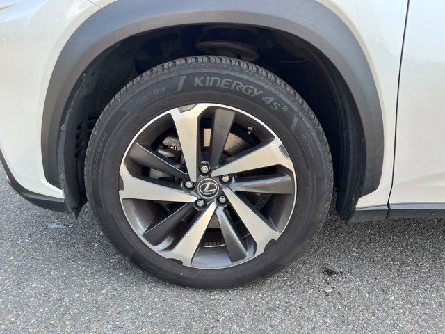 Used 2018 Lexus NX 300 FWD w/ Premium Package image 10