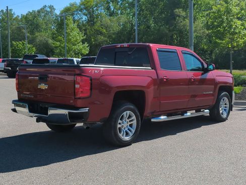Used 2018 Chevrolet Silverado 1500 LT w/ All Star Edition AWD/4WD image 8