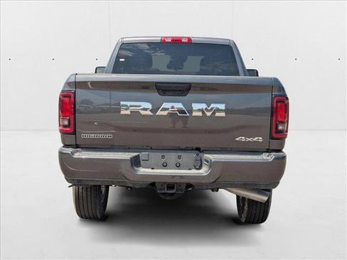 New 2025 RAM 2500 Big Horn image 8