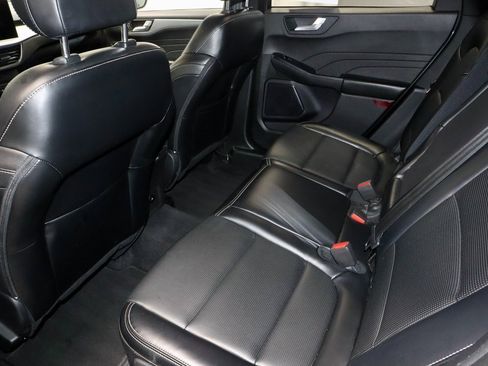 Certified 2024 Ford Escape Platinum image 23