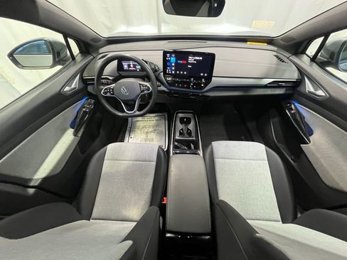 Used 2023 Volkswagen ID.4 Pro image 13