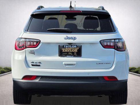Used 2025 Jeep Compass Limited AWD/4WD image 6