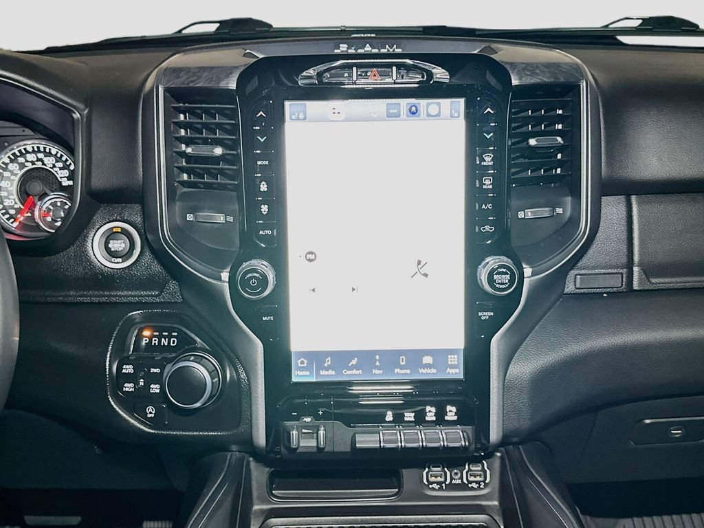Certified 2024 RAM 1500 Big Horn AWD/4WD image 12