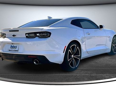 Used 2021 Chevrolet Camaro LT w/ RS Package image 6