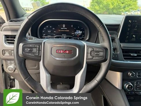 Used 2023 GMC Yukon XL SLT w/ SLT Luxury Package AWD/4WD image 25