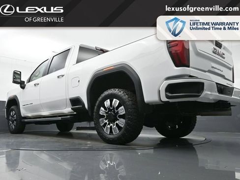 Used 2024 GMC Sierra 2500 Denali w/ Denali Reserve Package image 45