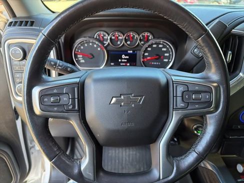 Used 2021 Chevrolet Silverado 1500 LT Trail Boss image 8