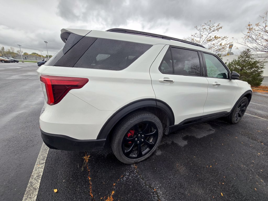 Used 2020 Ford Explorer ST w/ ST Street Pack AWD/4WD image 8