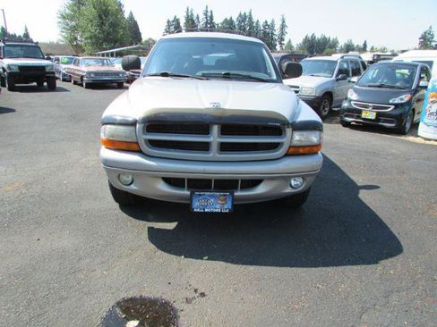 Used 1999 Dodge Durango 4WD image 2