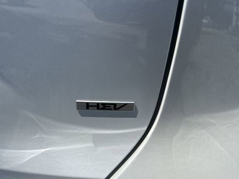 Used 2023 Kia Niro EX Touring FWD image 12