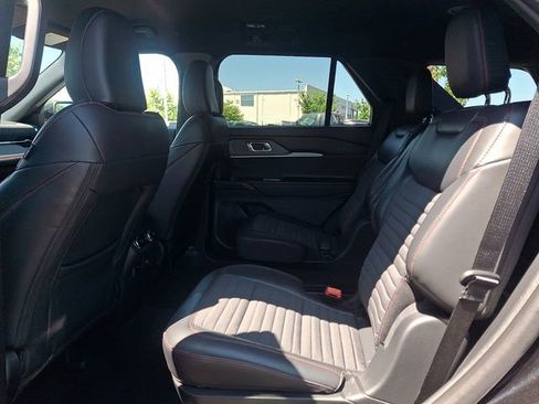 Used 2026 Ford Explorer ST-Line AWD/4WD image 10