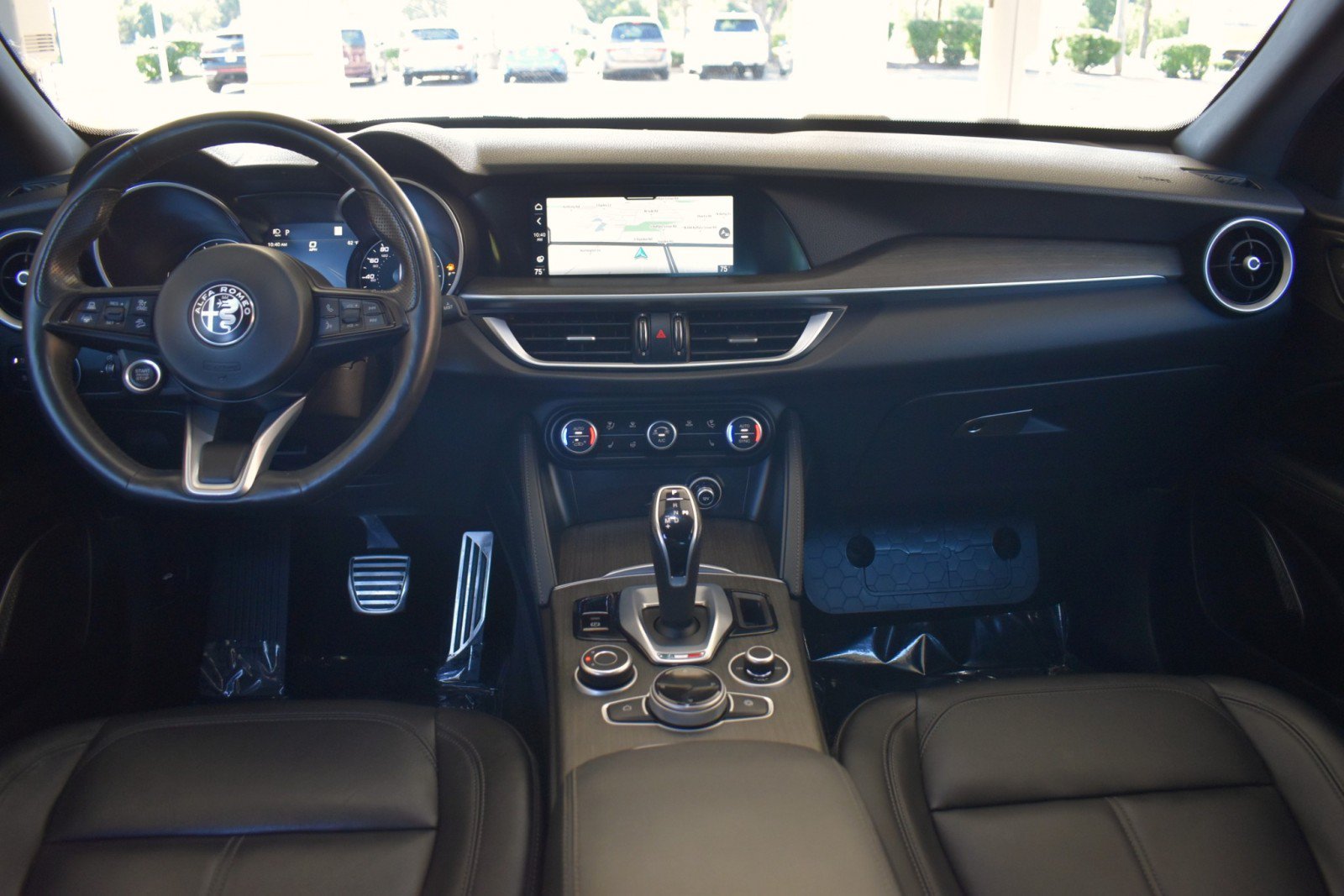 Used 2022 Alfa Romeo Stelvio Ti w/ Active Assist Plus Package AWD/4WD image 12