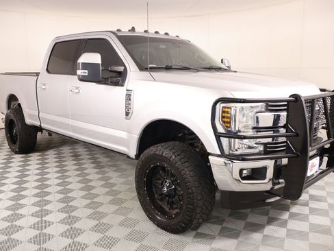Used 2019 Ford F250 Lariat w/ Lariat Ultimate Package image 1