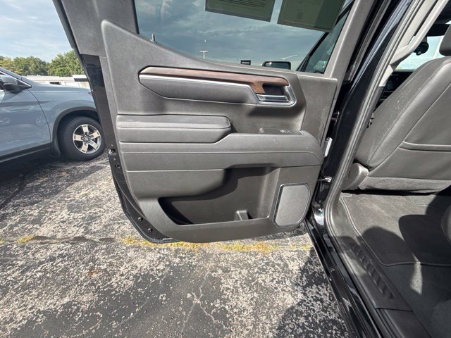 Used 2025 GMC Sierra 1500 SLT AWD/4WD image 24