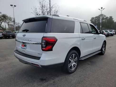 Used 2023 Ford Expedition Max Limited image 7