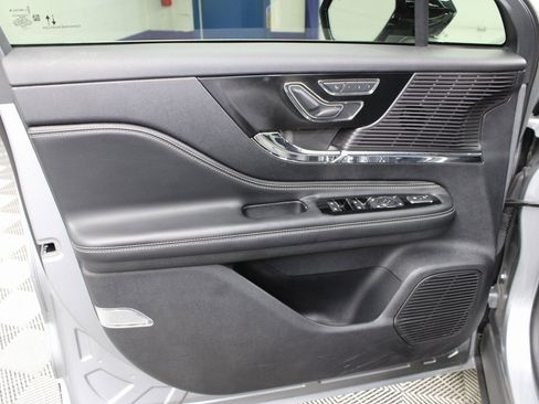 Used 2022 Lincoln Corsair Reserve w/ Elements Package image 55