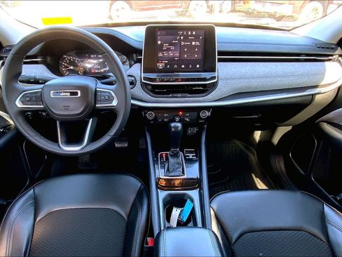 Certified 2022 Jeep Compass Latitude image 13