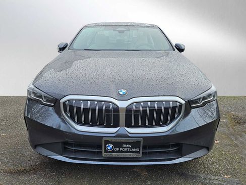 Used 2024 BMW 530i xDrive w/ Convenience Package image 16