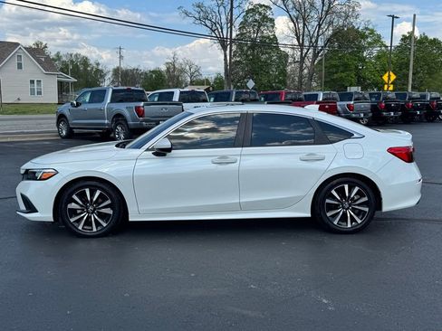 Used 2022 Honda Civic EX image 29