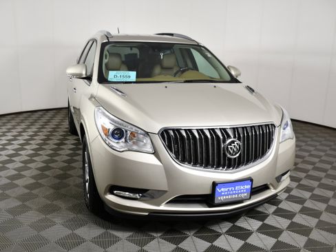 Used 2016 Buick Enclave Leather w/ Trailering Package AWD/4WD image 3