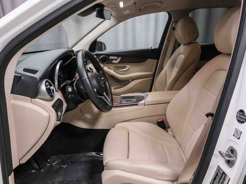 Certified 2022 Mercedes-Benz GLC 300 GLC 300 image 20