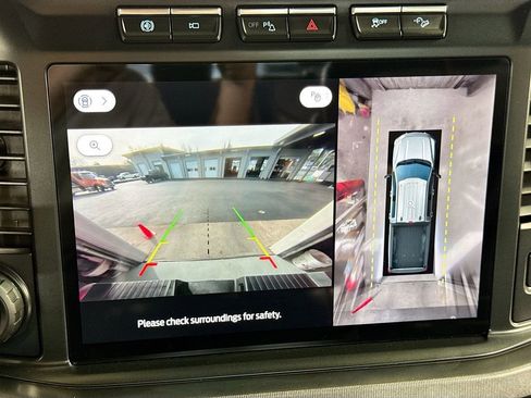 Used 2024 Ford F450 Platinum w/ FX4 Off-Road Package image 25