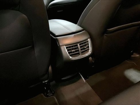Used 2023 Chevrolet Malibu LT FWD image 24