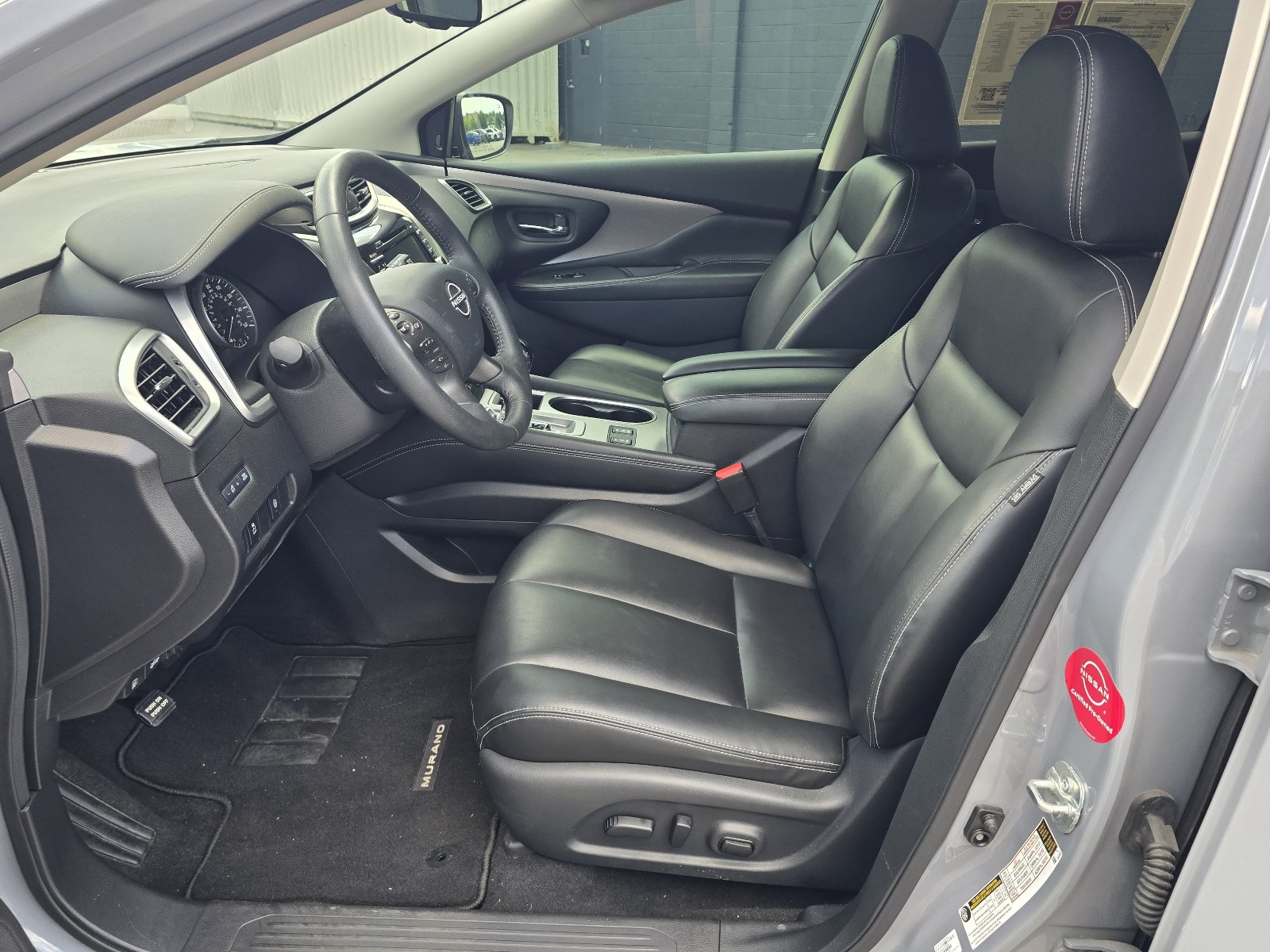 Certified 2024 Nissan Murano SV w/ SV Midnight Edition Package AWD/4WD image 12