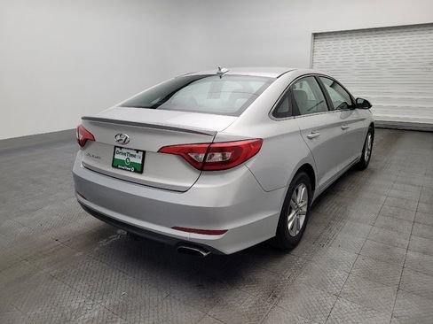 Used 2017 Hyundai Sonata SE FWD image 9