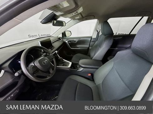 Used 2024 Toyota RAV4 LE image 19