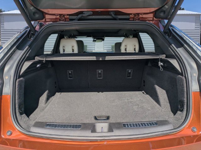 Used 2019 Cadillac XT4 Sport FWD image 9