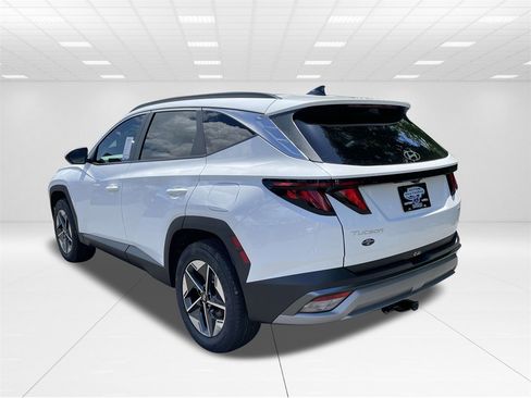 New 2025 Hyundai Tucson SEL image 5
