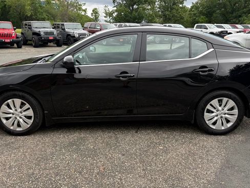 Used 2023 Nissan Sentra S FWD image 5
