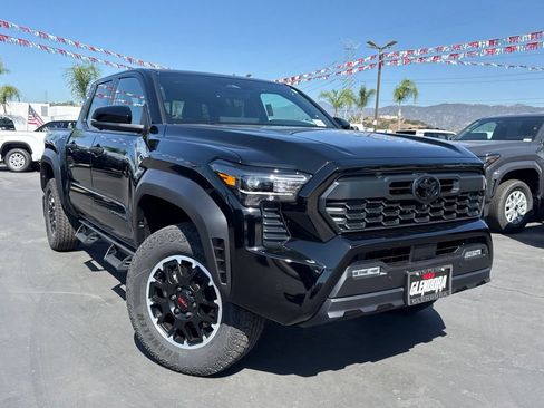 New 2026 Toyota Tacoma TRD Off-Road w/ TRD Off Road Premium Package AWD/4WD image 1