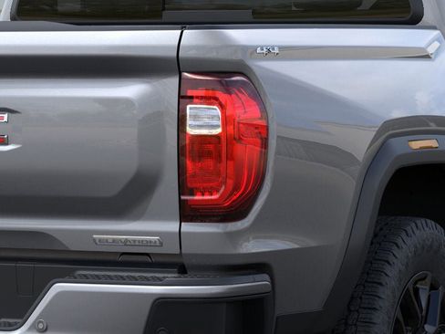 New 2026 GMC Canyon Elevation w/ Convenience Package image 24