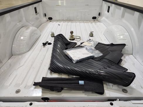 Used 2024 Ford F350 Lariat AWD/4WD image 54