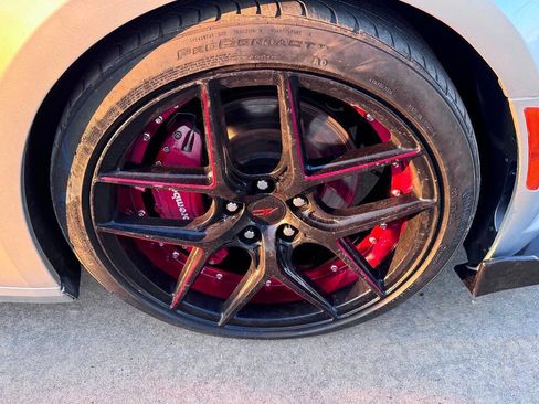 Used 2017 Chevrolet Camaro SS image 8