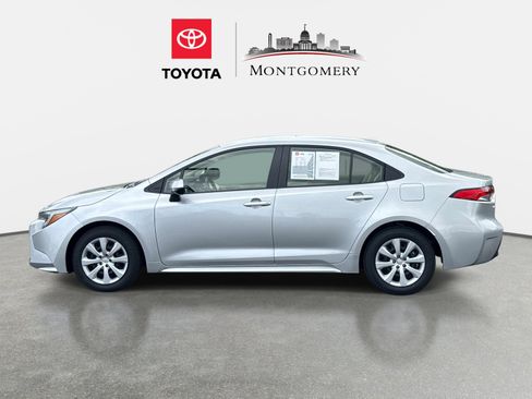 Used 2026 Toyota Corolla LE FWD image 6