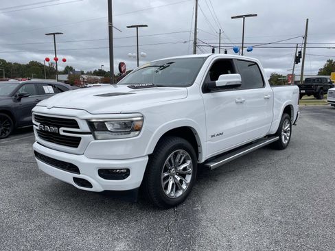 Used 2021 RAM 1500 Laramie w/ Sport Appearance Package image 9