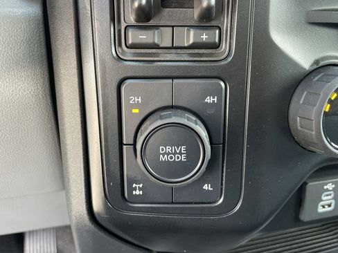 Certified 2024 Ford F350 XLT w/ 360-Degree Camera Package AWD/4WD image 23