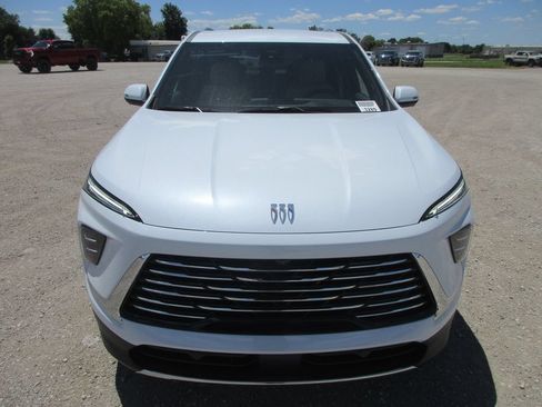 New 2026 Buick Enclave Preferred FWD image 11