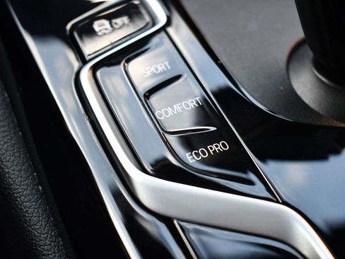 Used 2021 BMW 540i xDrive 540i xDrive w/ Luxury Seating Package image 36