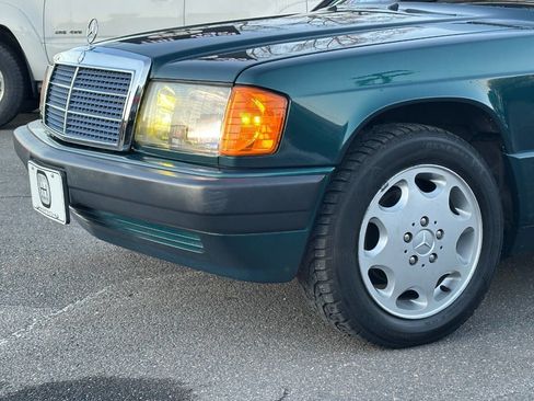 Used 1993 Mercedes-Benz 190 E 2.3 image 31