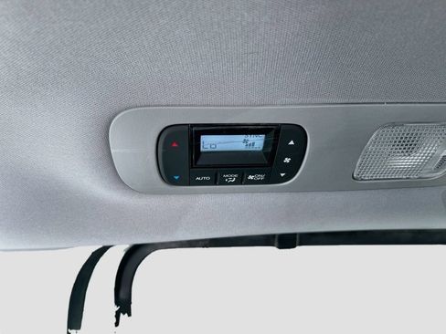 Used 2020 Honda Odyssey Elite image 28