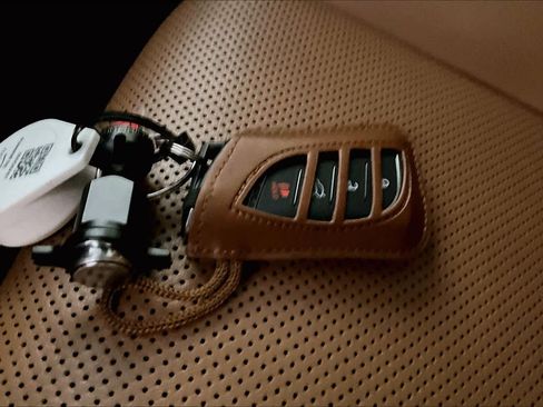 Used 2019 Lexus ES 350 image 14