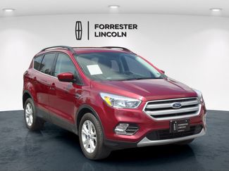 Used 2018 Ford Escape SE w/ SE Sync 3 Package AWD/4WD video 1
