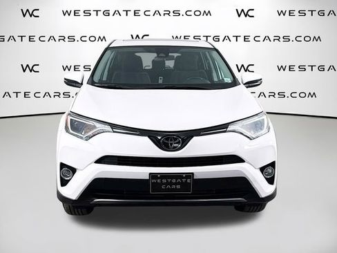 Used 2018 Toyota RAV4 XLE image 4