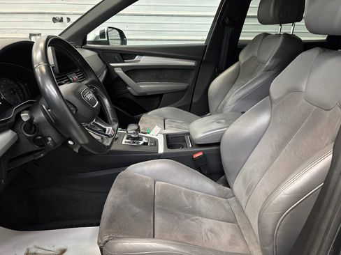 Used 2020 Audi SQ5 Premium w/ Convenience Package AWD/4WD image 10