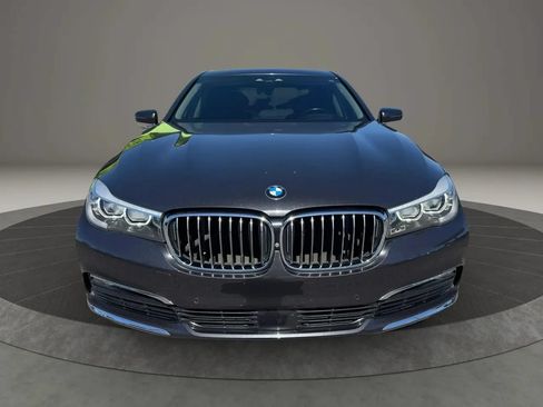 Used 2016 BMW 740i RWD image 3